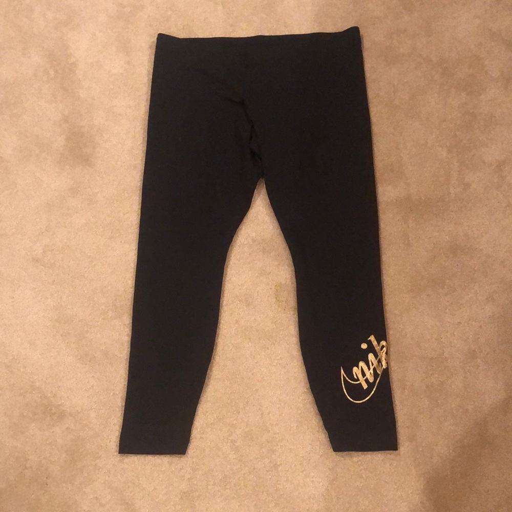 Women’s Nike Athletic set size xl